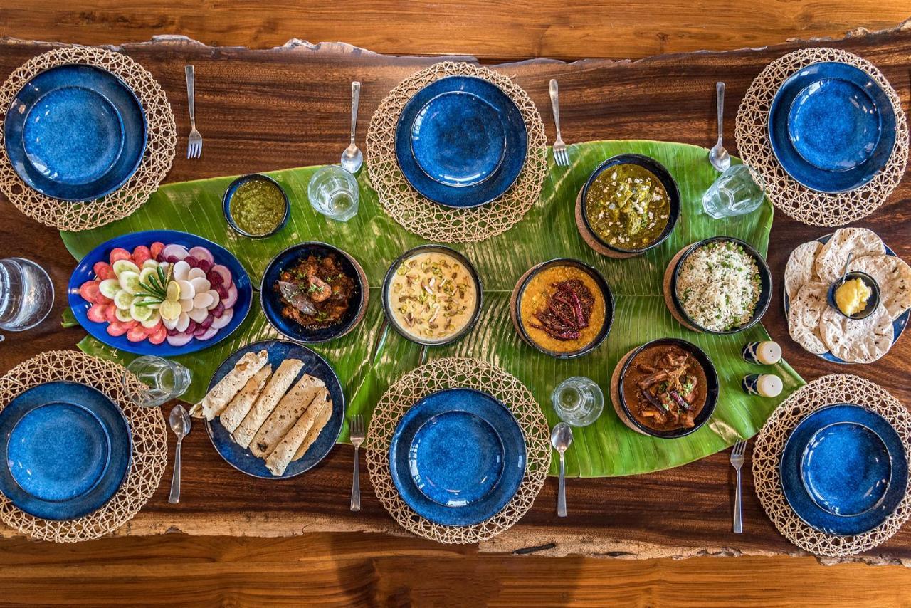 Saffronstays Happy Fields, Pune - Luxury Farmstay With Farm To Table Food Exterior photo